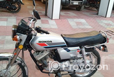 fitted-2024-12-05T183528