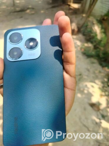 Realme- C63 এই ফোনটি বিক্রি হবে