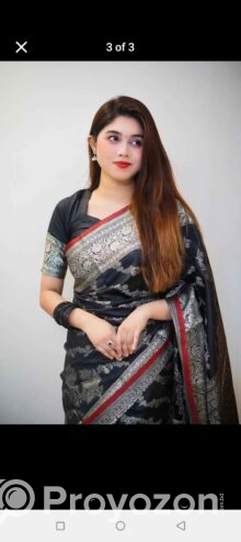 এলিগ্যান্স আর ট্র্যাডিশনের রাজকীয় ছোঁয়া