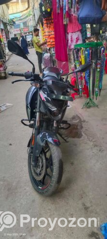 Pulsar N160 -2023 model for sell