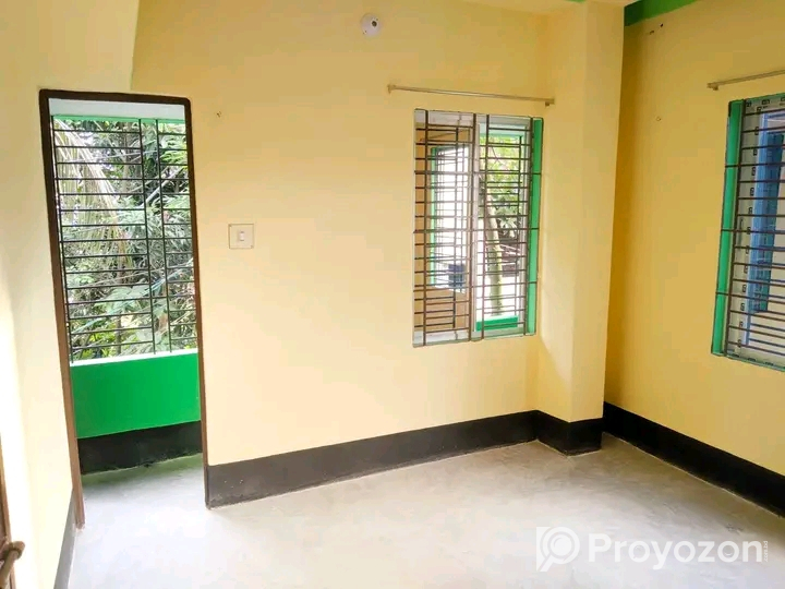 ২তালা বাসা ভাড়া দেওয়া হবে শুধু মাত্র ফ্যামিলি জন্য।