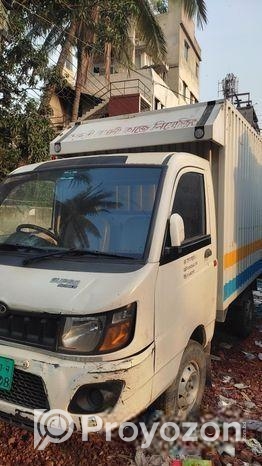 Supro Van 2016