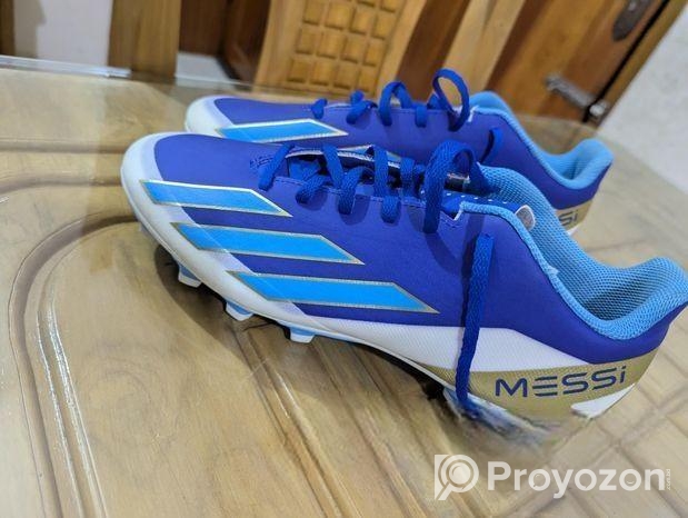 Football show original Adidas