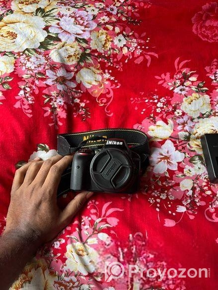 NIKON 3300D CAMERA
