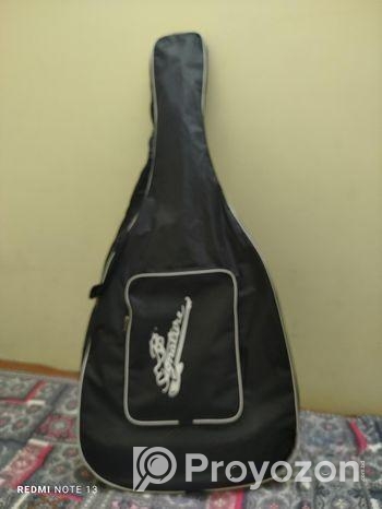Signature 265 Guiter টি বিক্রি করে হবে !