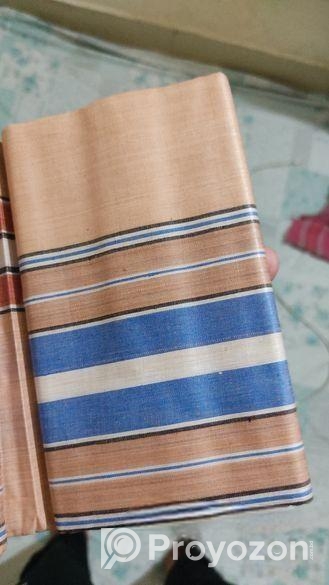 গরমের আরামদায়ক পোশাক- লুংগি