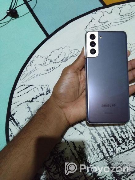 Samsung Galaxy S21 FE 5G . (Used)