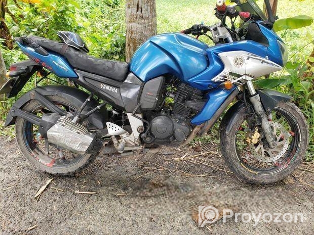 Yamaha Fazer . 2017