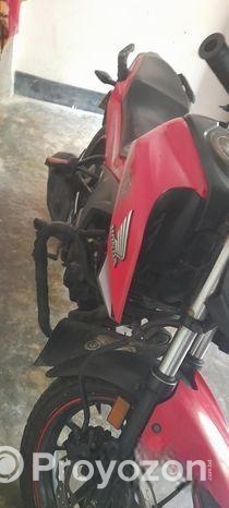 Honda Hornet . 2018 Sell Post