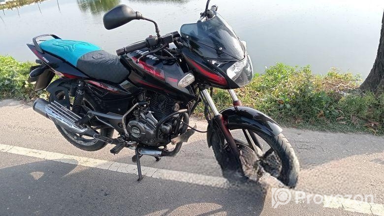 Bajaj Pulsar 150