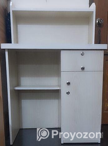 Reading table Sell Post