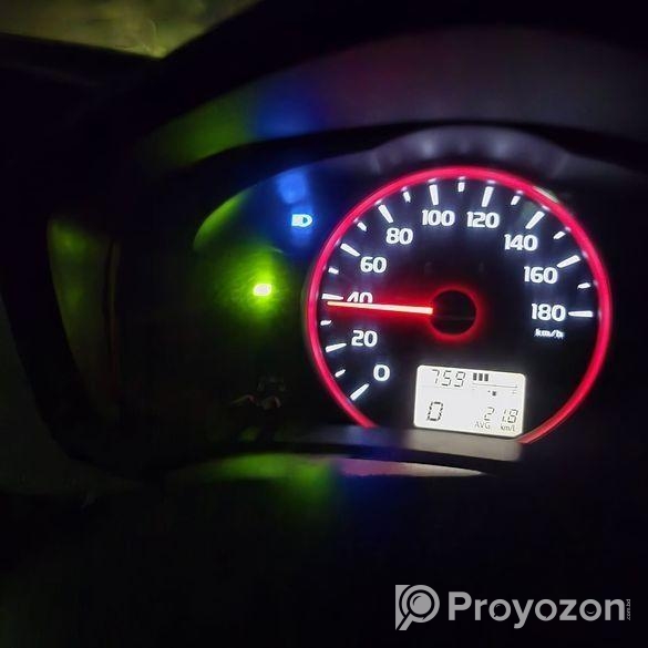 Toyota Axio X 2014
