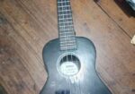 Ukulele sell hobe
