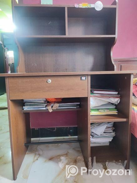 Like-New Regal Reading Table – Antique Finish