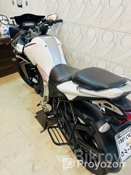 Yamaha Fazer 2017