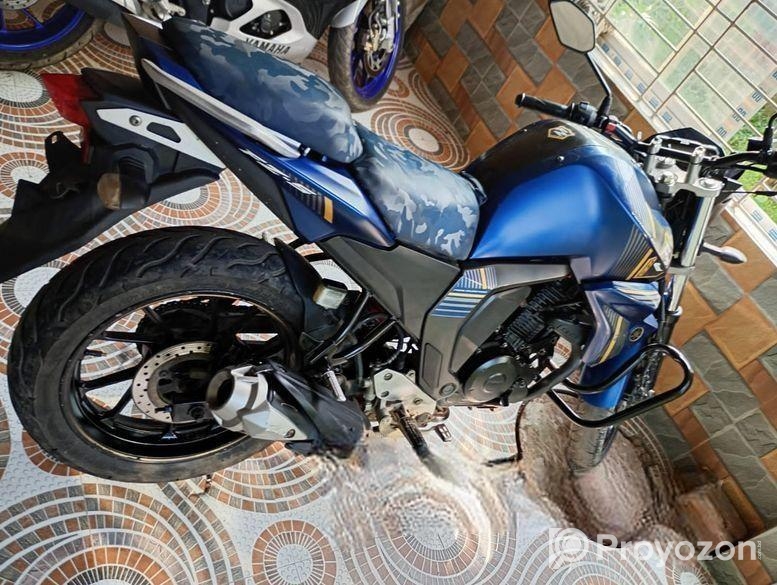 Yamaha FZS v-2 2023