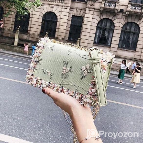 Hand bag