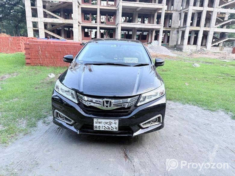 Honda Grace 2015