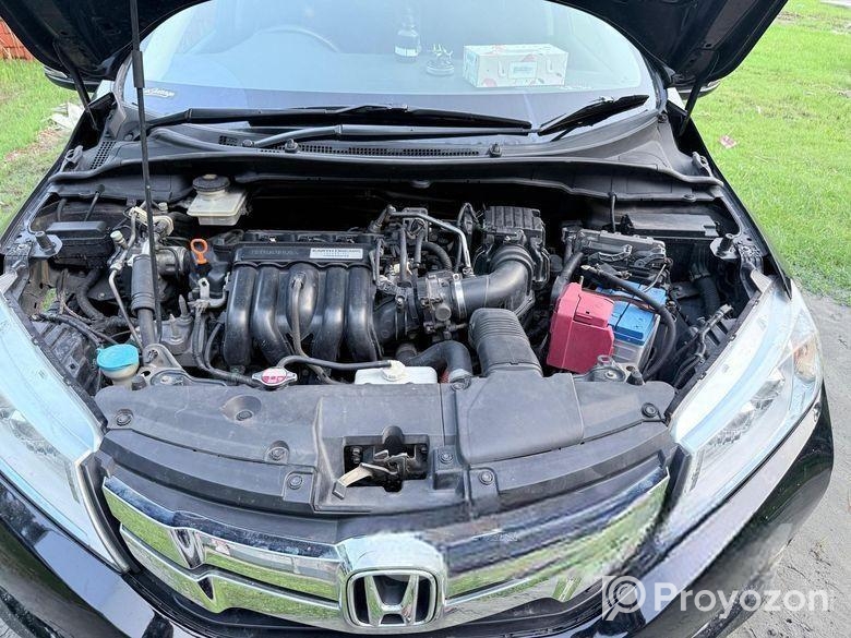 Honda Grace 2015