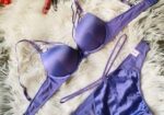 Bra-Panty set.