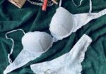 Bra-Panty set.