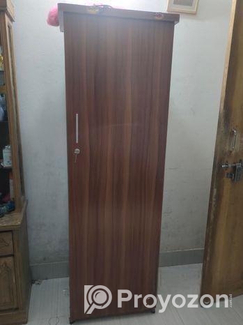 Almari For Sell