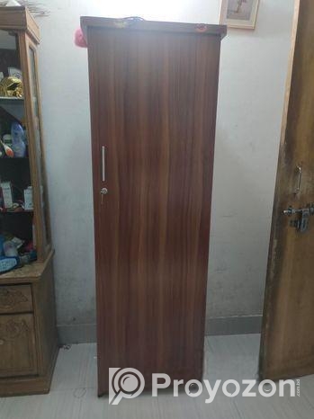 Almari For Sell