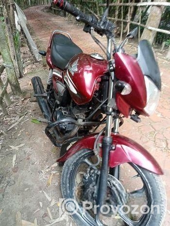 Honda Shine . 2018