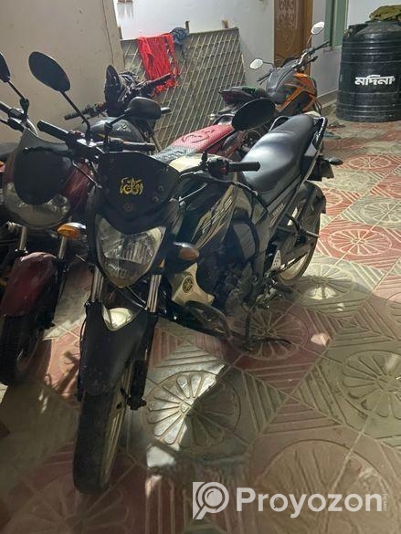 Yamaha FZS v1 2012