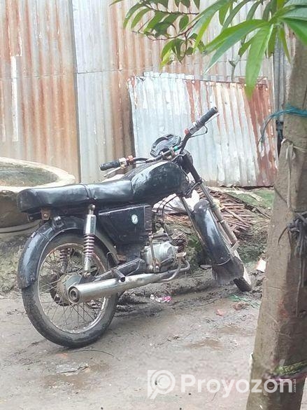 Yamaha FZS . 1995
