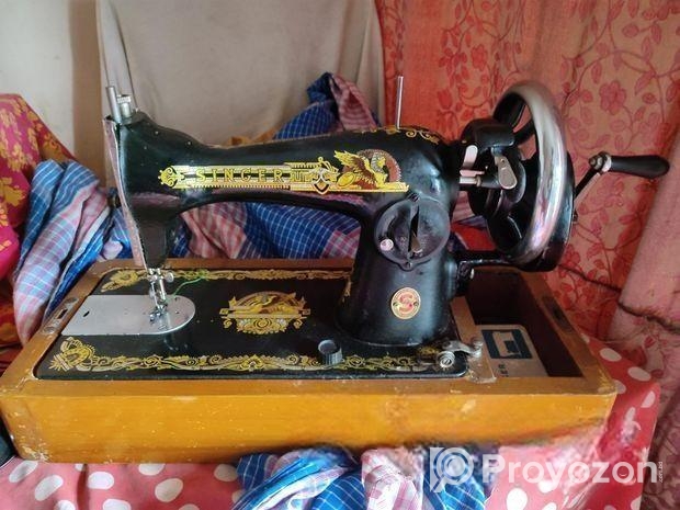 Singer Hand Sewing Machine