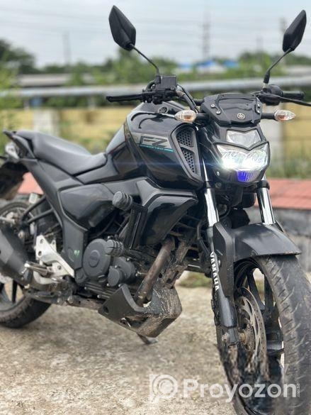 Yamaha FZS V3  2020