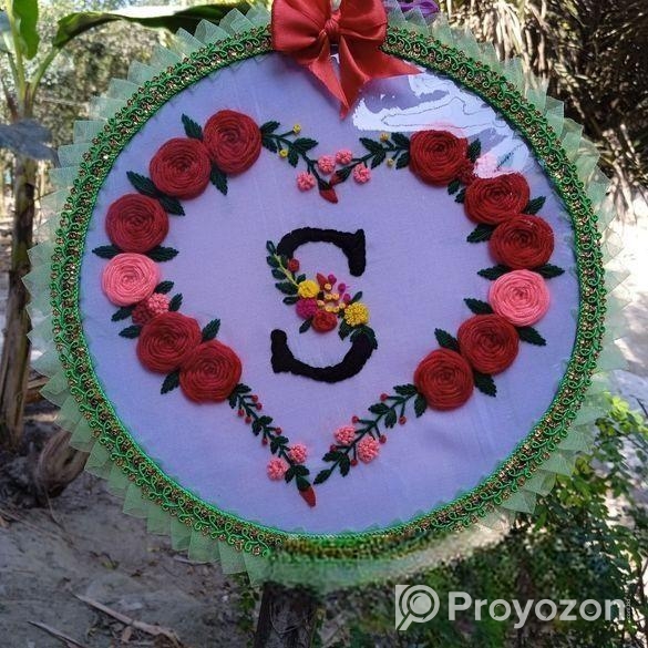 Hoop art