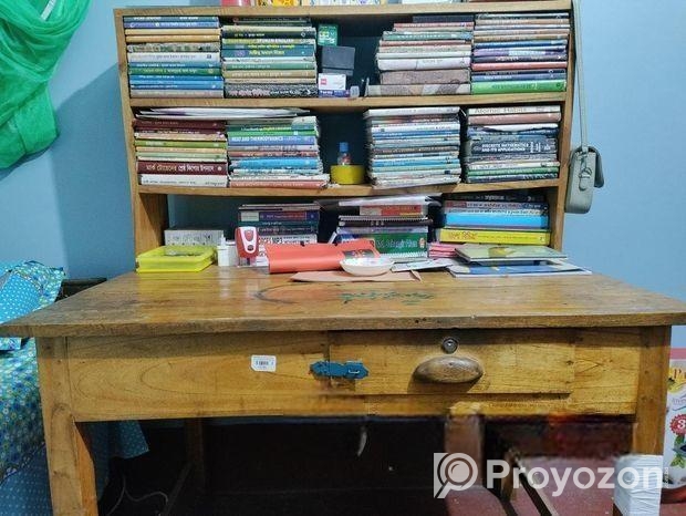 Table urgent sell