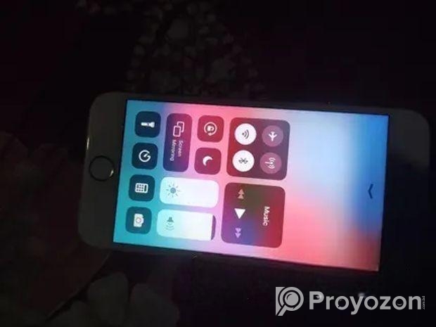 Apple iPhone 6 . (Used)