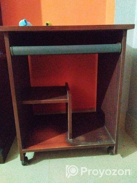Computer Table
