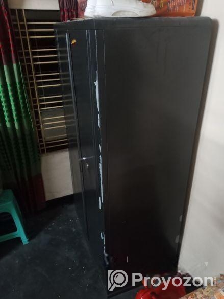 Almirah sell Post