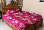সেগুন কাঠের তৈরি কিং সাইজ খাট