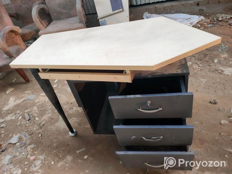 Otobi Table ‍Sell Hobe