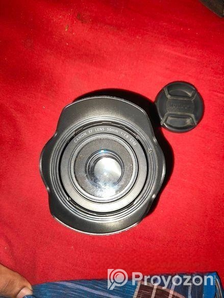 canon 1.8 stm prime lens.