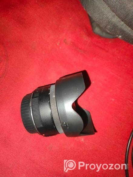 canon 1.8 stm prime lens.