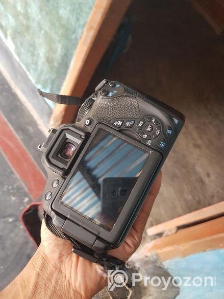 Canon 700d with 50mm stm