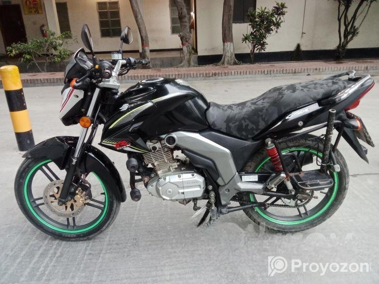 Suzuki GSX 125 2021