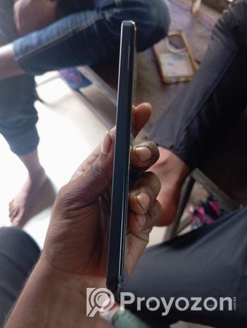 Vivo Y19 . (Used)