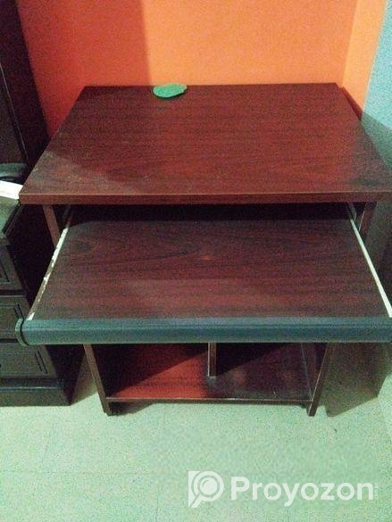 Computer Table