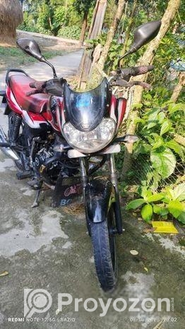 Bajaj Discover 125 . 2022