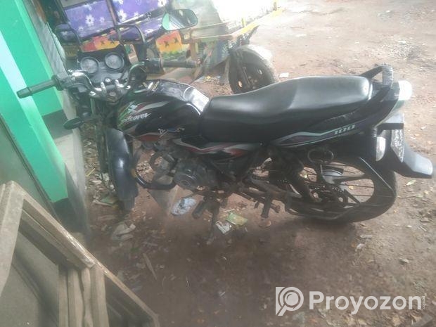 Bajaj CT 100 . 2015