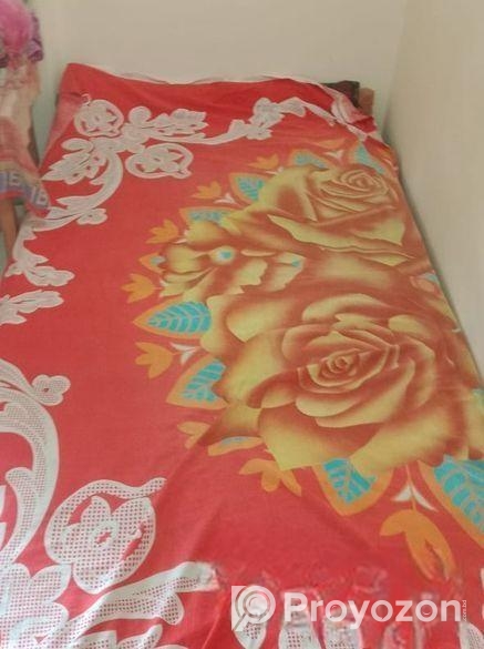 সেমি ডাবল চৌকি