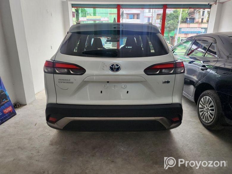 Toyota Corolla Cross z leather moonroof 2022