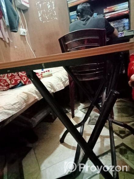 Reading table